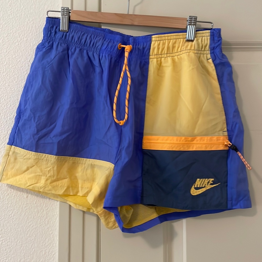 Vintage style Nike shorts